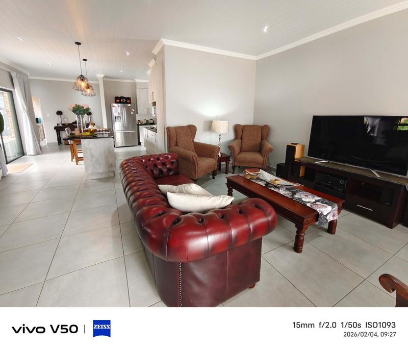 3 Bedroom Property for Sale in Monte Christo Western Cape
